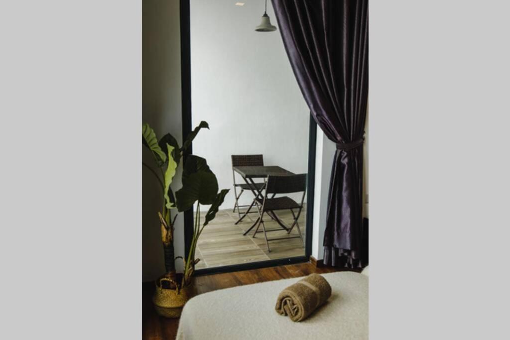 קוצ'ינג Jazz Suites 1 Vivacity מראה חיצוני תמונה