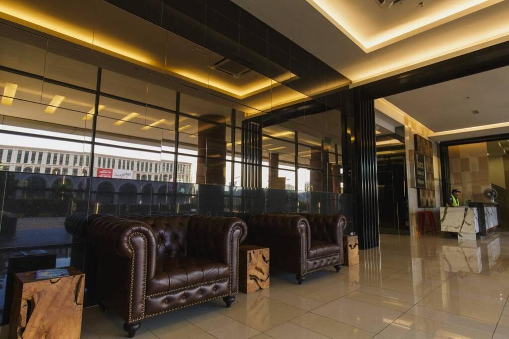 קוצ'ינג Jazz Suites 1 Vivacity מראה חיצוני תמונה